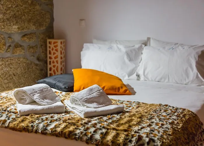 Hébergement de vacances Casa Rautau *